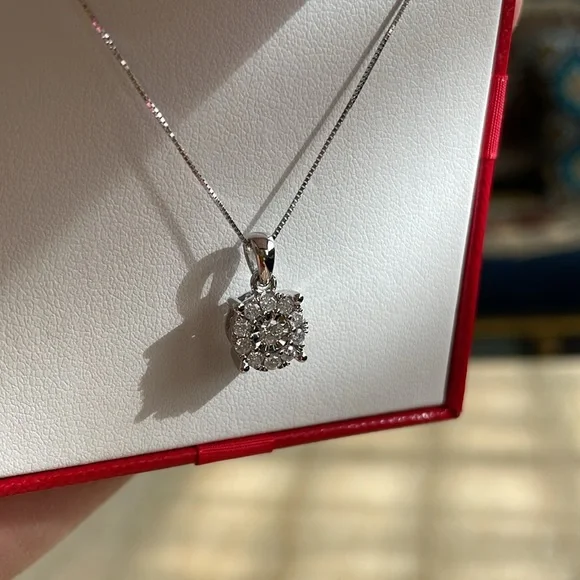 NWT Diamond Halo 18" Pendant Necklace (1/3 ct. t.w.) in 14k White Gold. $1200 - Picture 4 of 17